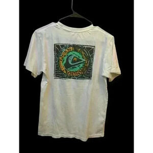 Quicksilver Graphic Tee Front And Back Graphics Size Men’s Small And Youth XL
